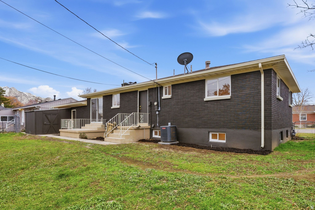 463 E DOREEN ST Millcreek, UT 84107