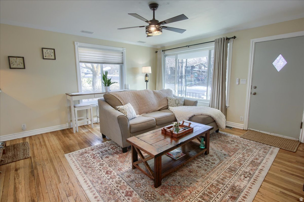 1670 SWAN ST Ogden, UT 84401