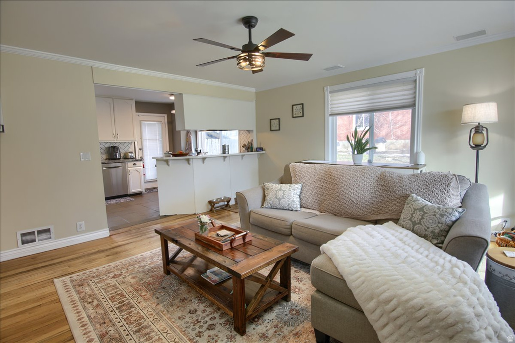 1670 SWAN ST Ogden, UT 84401