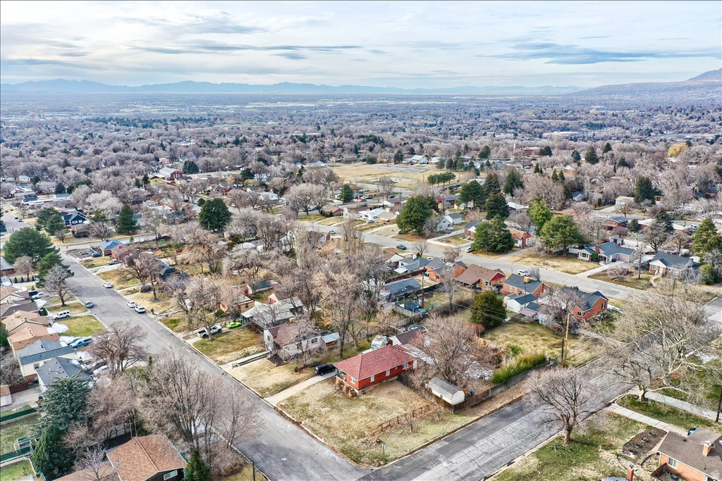 1670 SWAN ST Ogden, UT 84401