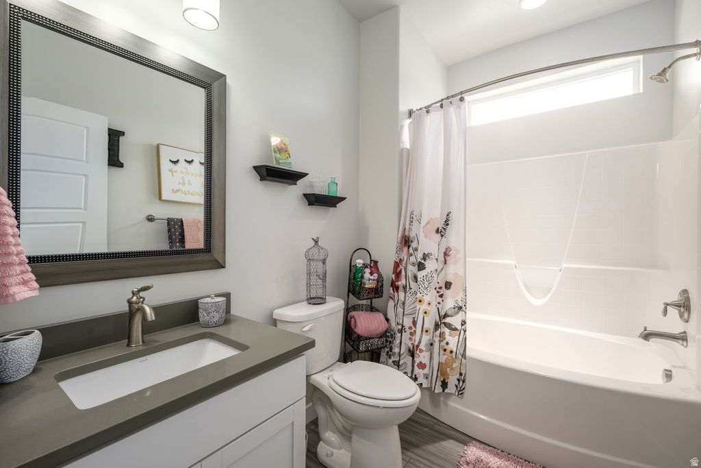 1383 W BRIDAL VEIL DR Riverton, UT 84065