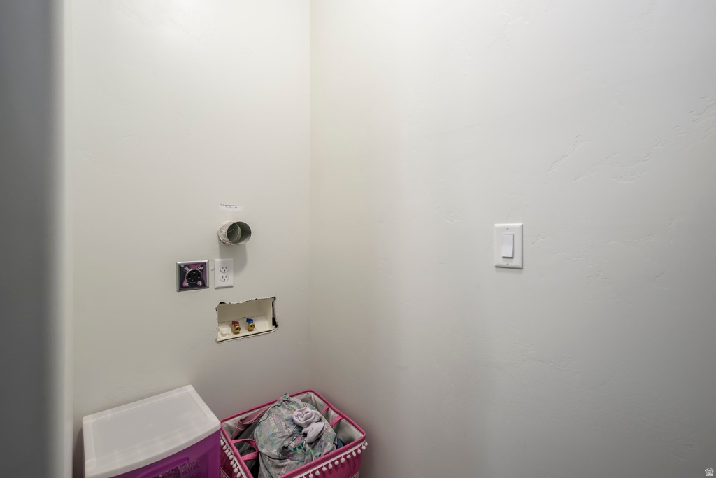 1383 W BRIDAL VEIL DR Riverton, UT 84065