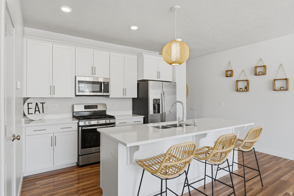 1048 W AZUL MEADOWS WAY Bluffdale, UT 84065