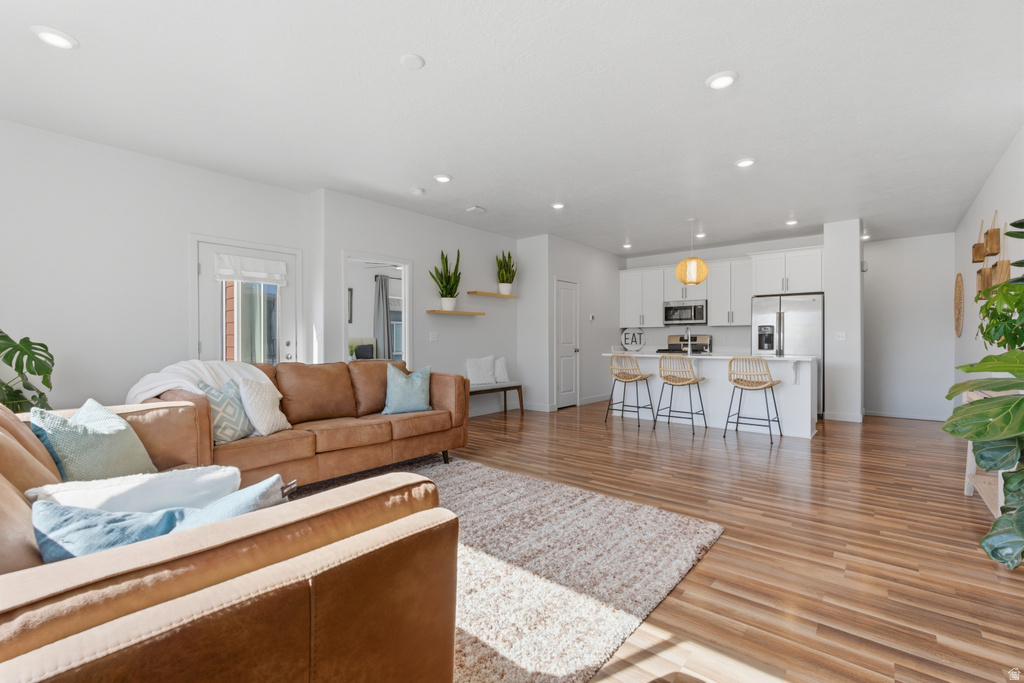 1048 W AZUL MEADOWS WAY Bluffdale, UT 84065