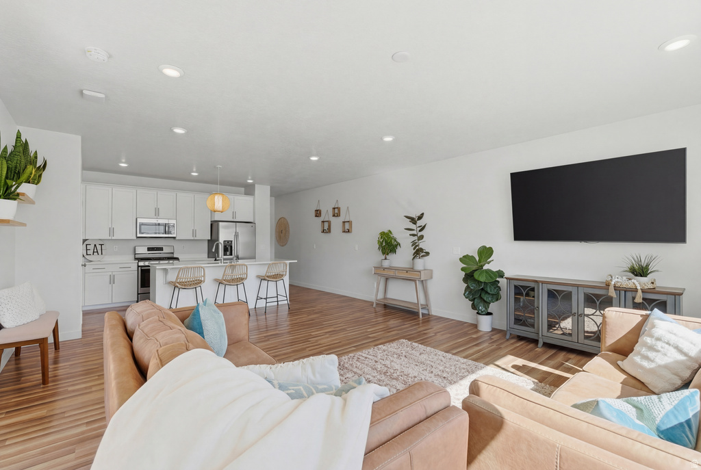 1048 W AZUL MEADOWS WAY Bluffdale, UT 84065