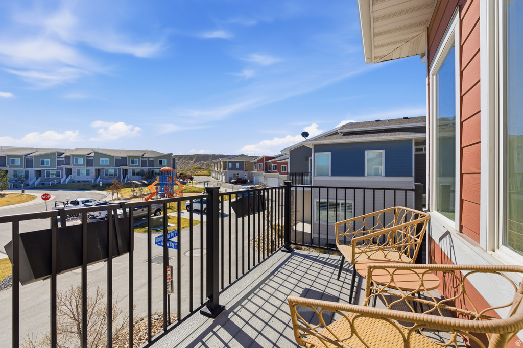 1048 W AZUL MEADOWS WAY Bluffdale, UT 84065