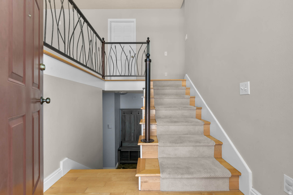 8535 S TOP OF THE WORLD CIR Salt Lake City, UT 84121