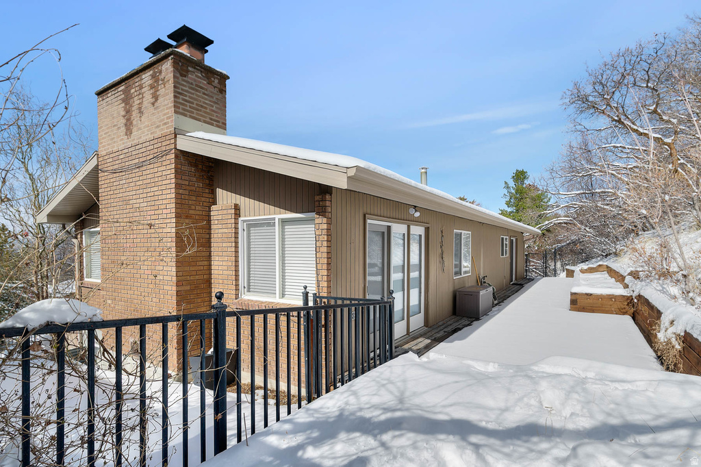 8535 S TOP OF THE WORLD CIR Salt Lake City, UT 84121