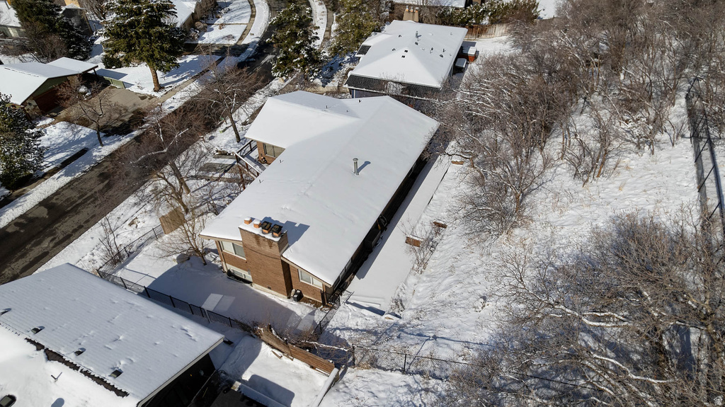 8535 S TOP OF THE WORLD CIR Salt Lake City, UT 84121