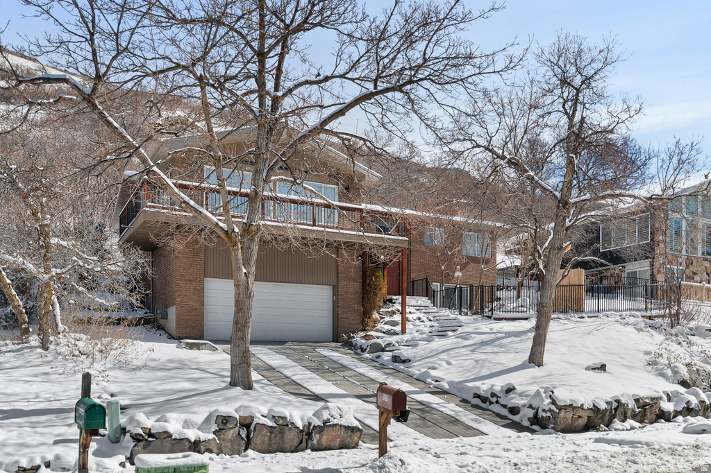 8535 S TOP OF THE WORLD CIR Salt Lake City, UT 84121