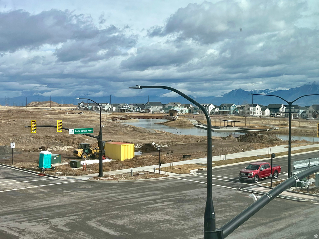 6637 W SOUTH JORDAN PKWY #413 South Jordan, UT 84009