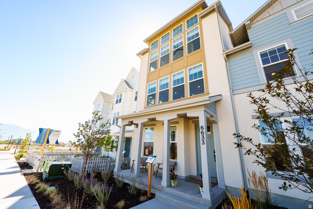 6637 W SOUTH JORDAN PKWY #413 South Jordan, UT 84009