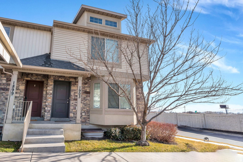 1903 W 890 N Provo, UT 84604