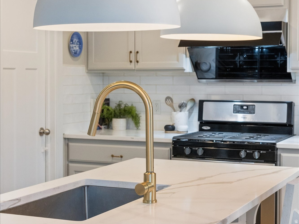 834 W 4050 N Lehi, UT 84043