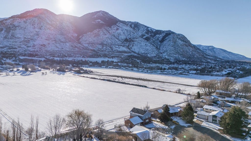 692 E 2400 N North Ogden, UT 84414