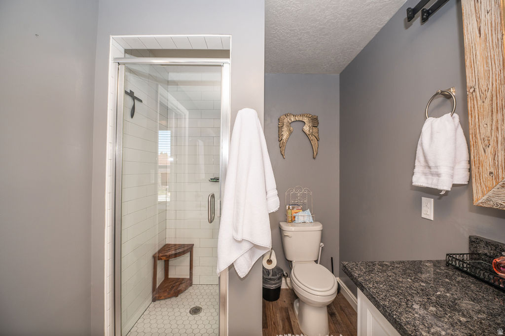 692 E 2400 N North Ogden, UT 84414