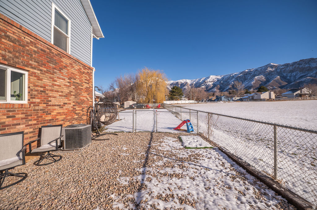 692 E 2400 N North Ogden, UT 84414
