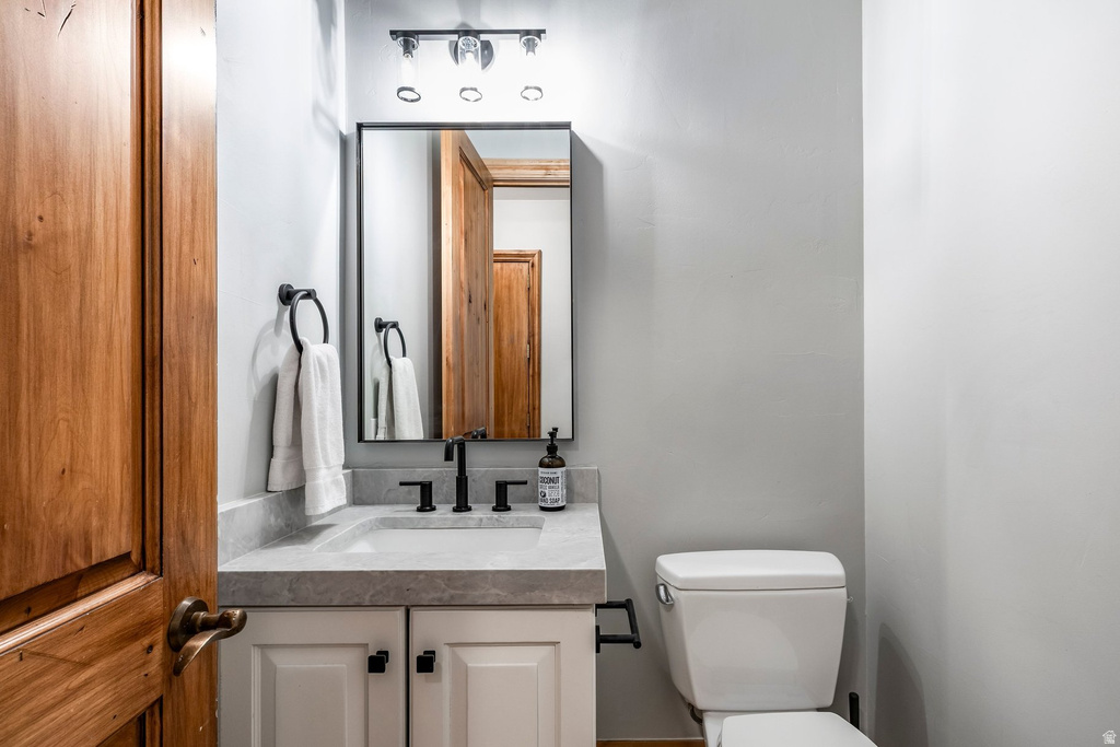 5083 S CLARENDEN PL Holladay, UT 84117