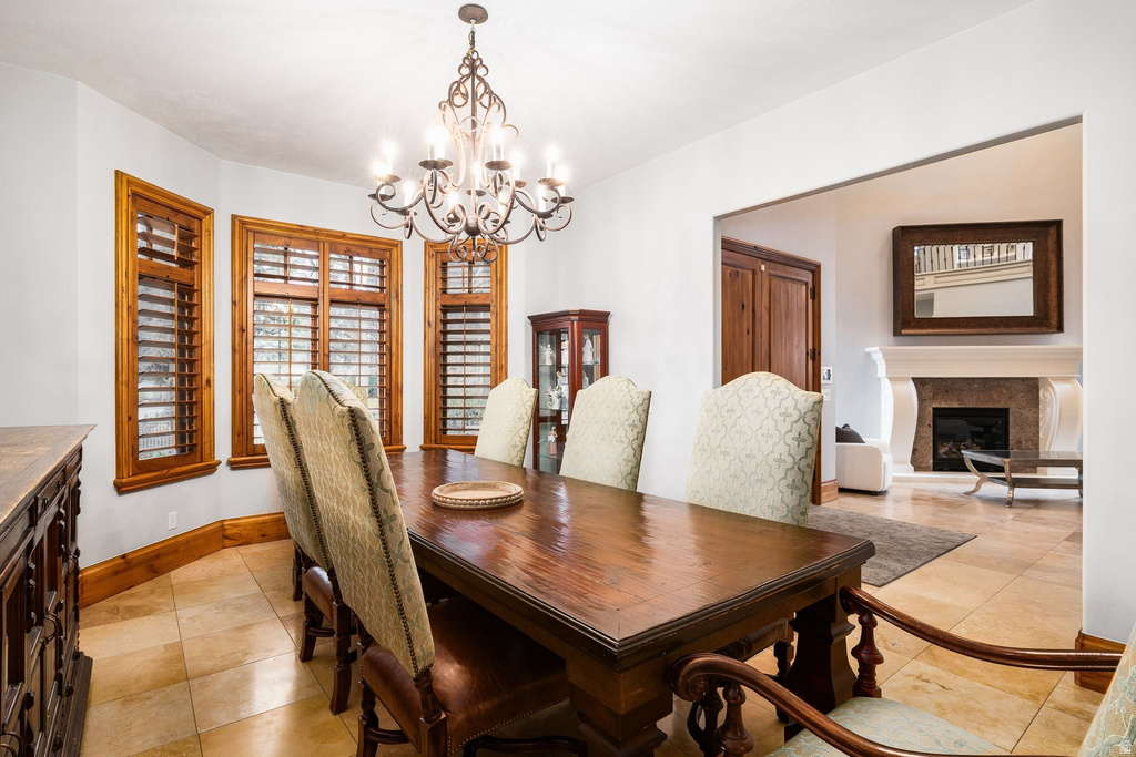 5083 S CLARENDEN PL Holladay, UT 84117