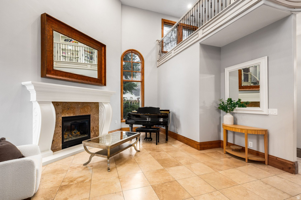 5083 S CLARENDEN PL Holladay, UT 84117