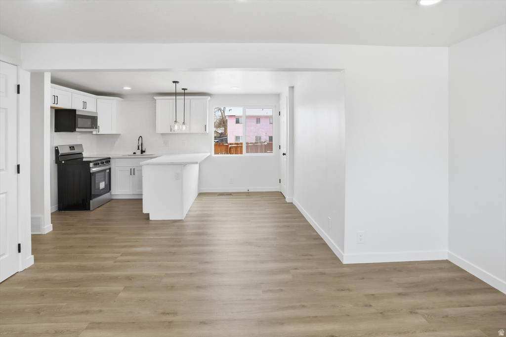 280 N NEW STAR DR Salt Lake City, UT 84116