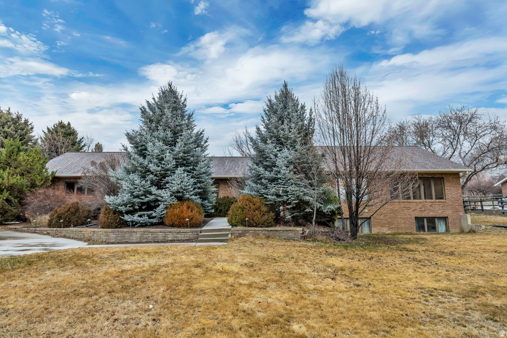 887 E VILLAGE WAY Alpine, UT 84004