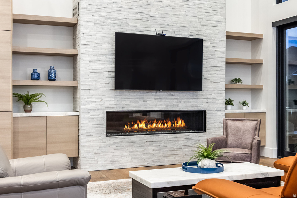 9969 S ALTAMONT DR Sandy, UT 84092