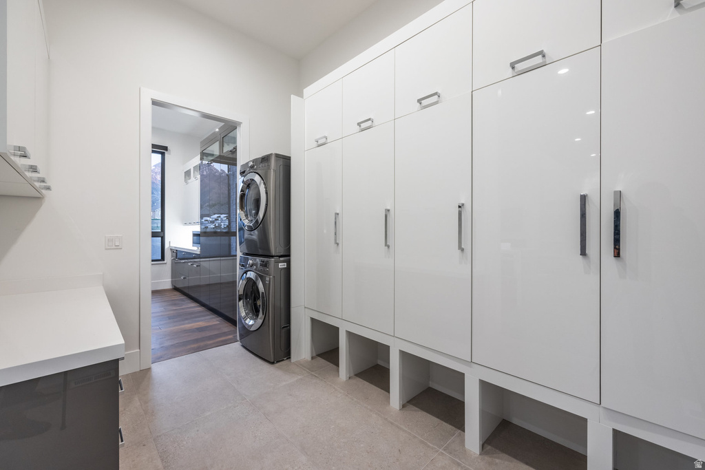 9969 S ALTAMONT DR Sandy, UT 84092