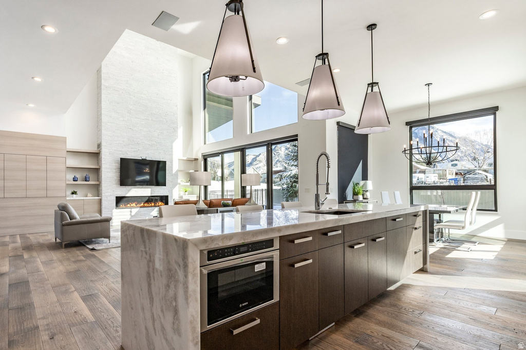 9969 S ALTAMONT DR Sandy, UT 84092