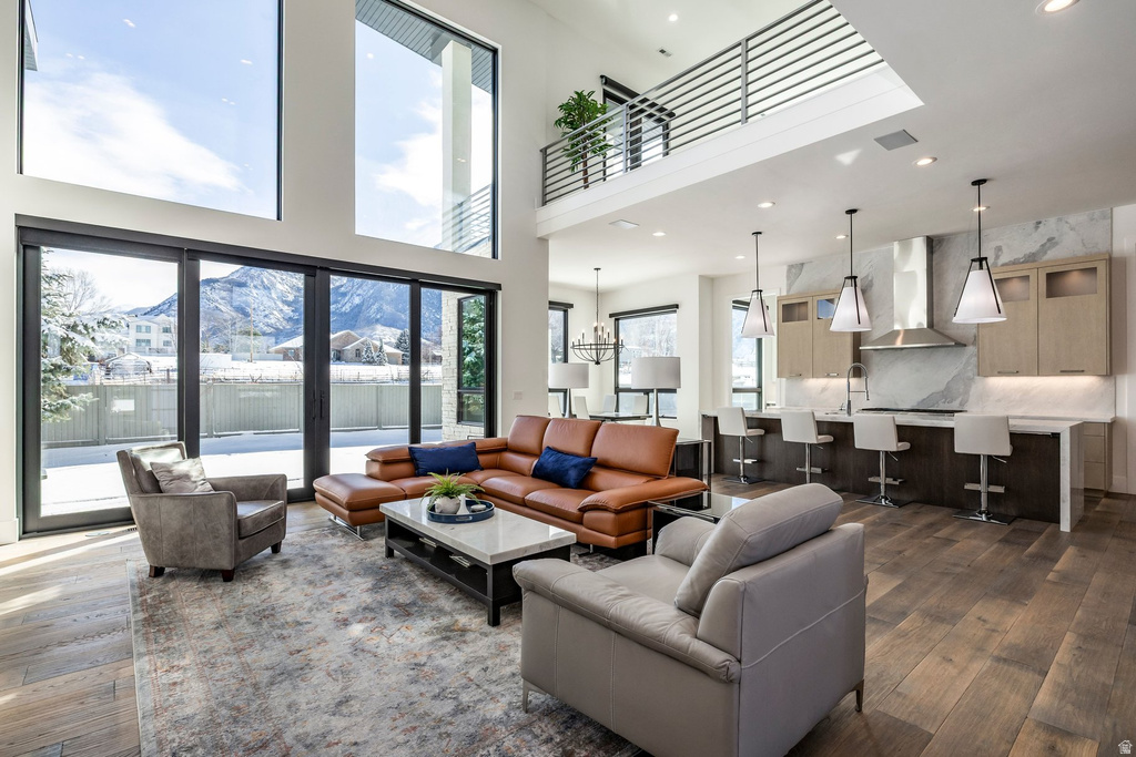 9969 S ALTAMONT DR Sandy, UT 84092