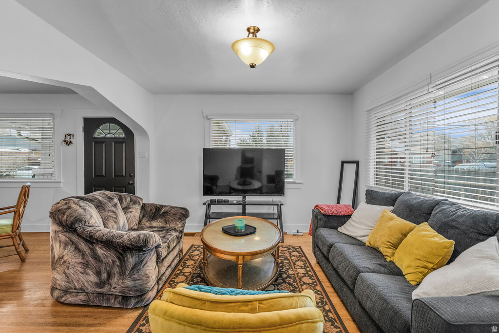 863 W FREMONT AVE Salt Lake City, UT 84104