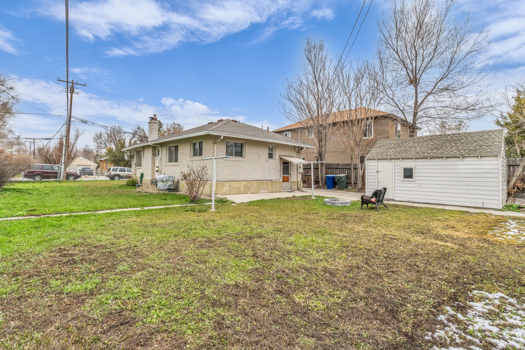 863 W FREMONT AVE Salt Lake City, UT 84104