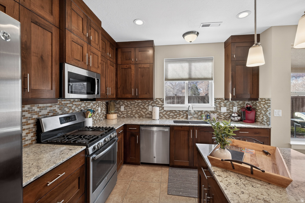 673 W 470 N Moab, UT 84532