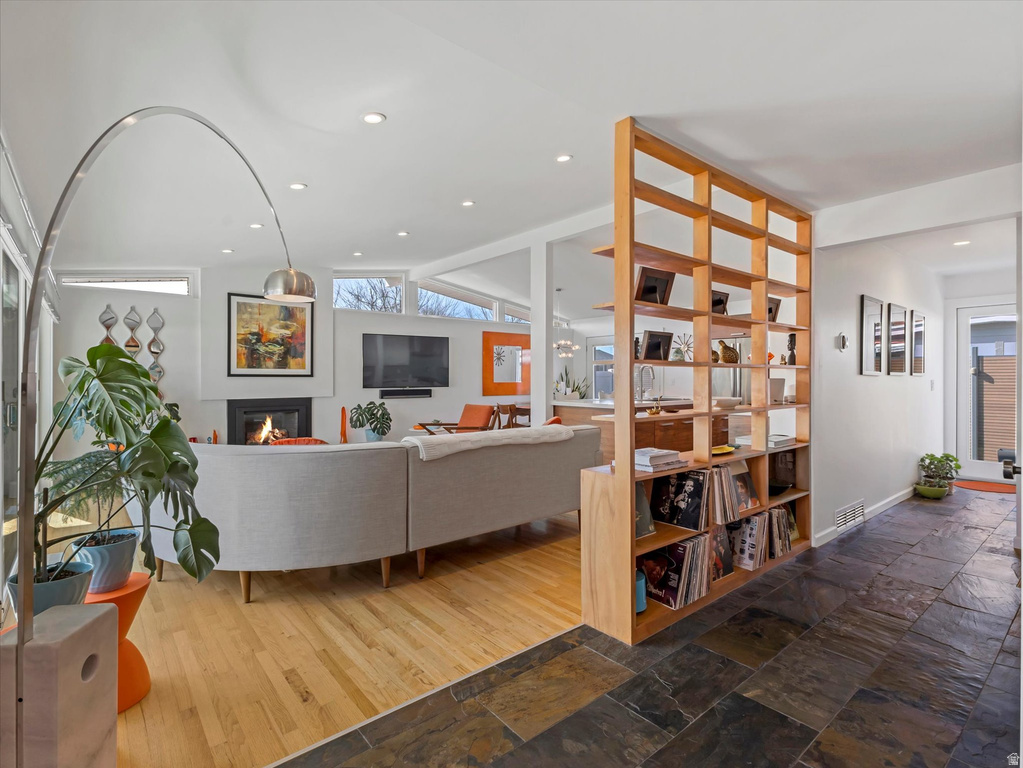 5471 S DUNBARTON DR Murray, UT 84117