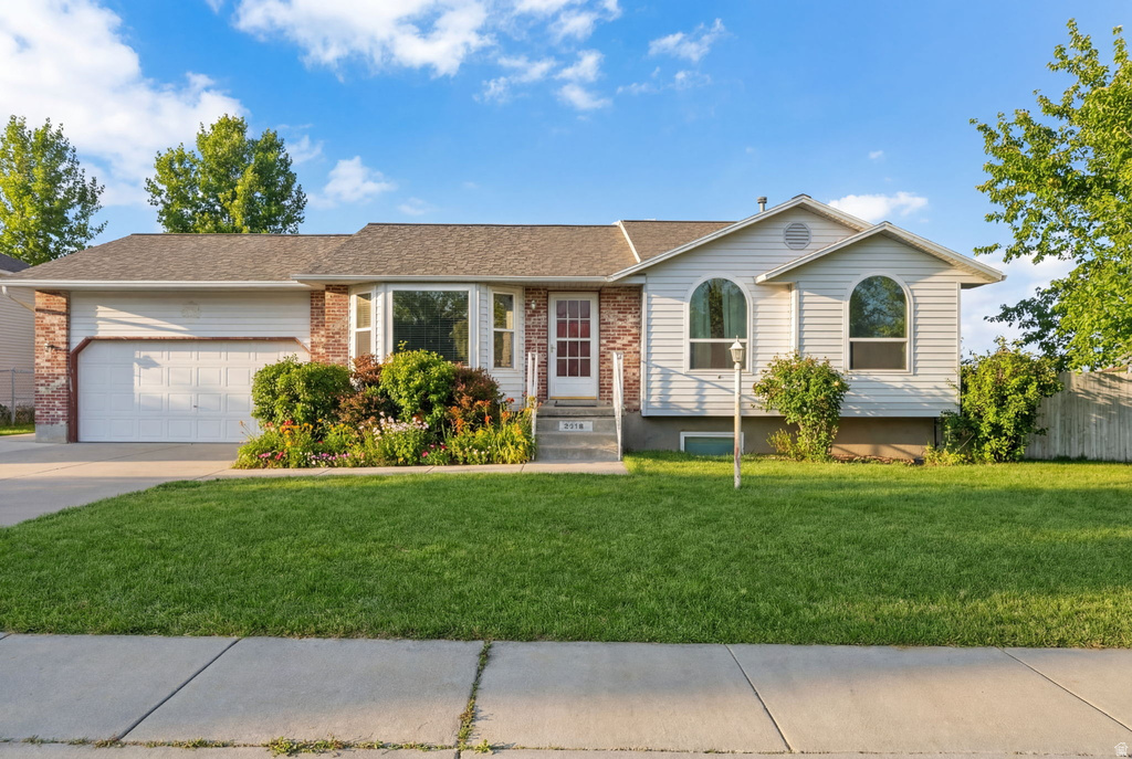 5938 W CAPE COD DR West Valley City, UT 84128