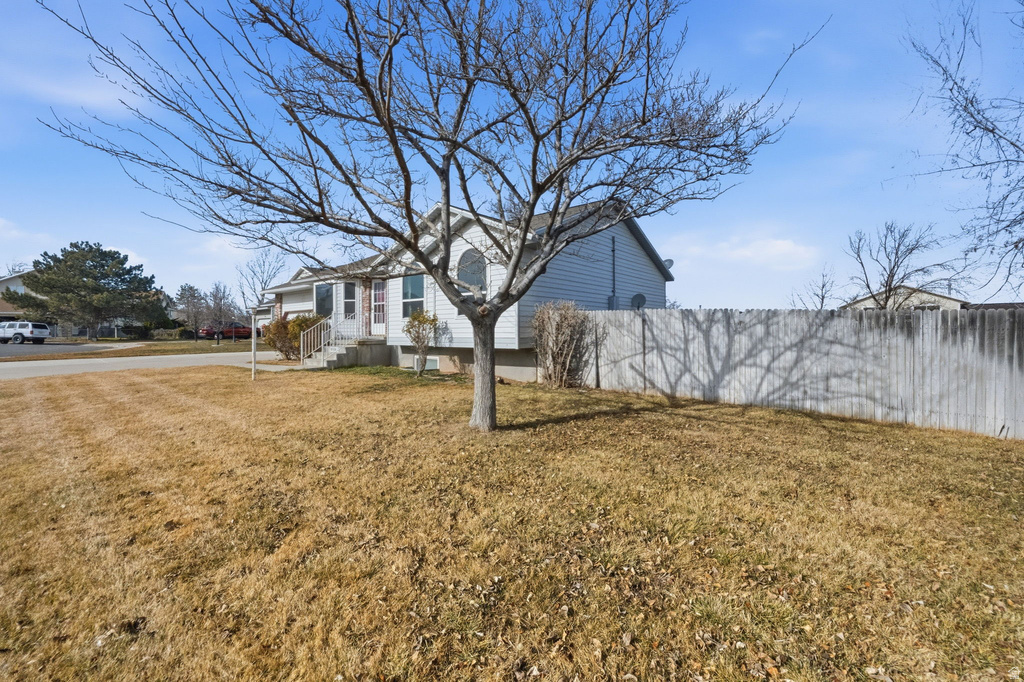 5938 W CAPE COD DR West Valley City, UT 84128