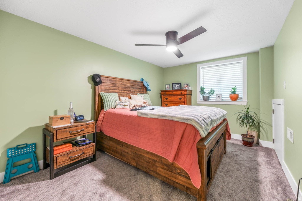 1365 E OAKMONT LN Fruit Heights, UT 84037