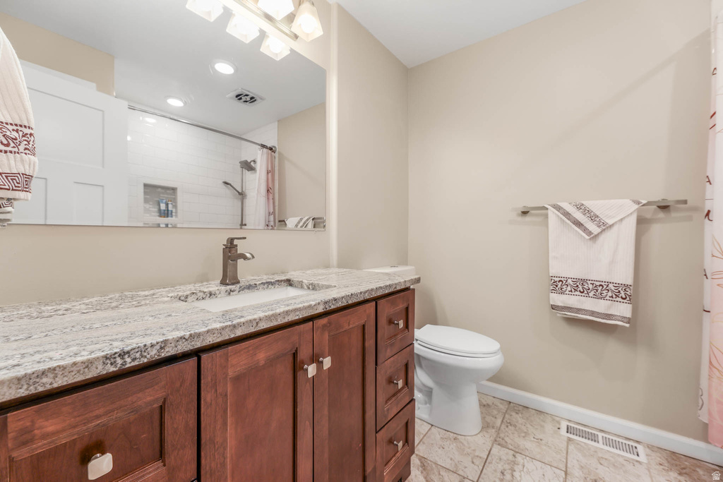 1365 E OAKMONT LN Fruit Heights, UT 84037