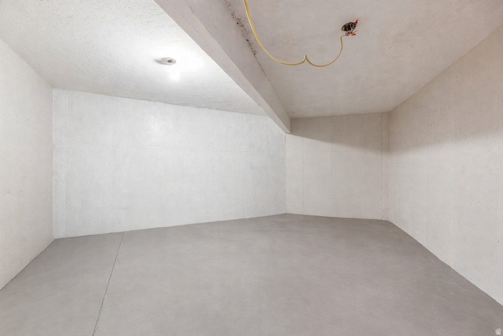 1365 E OAKMONT LN Fruit Heights, UT 84037