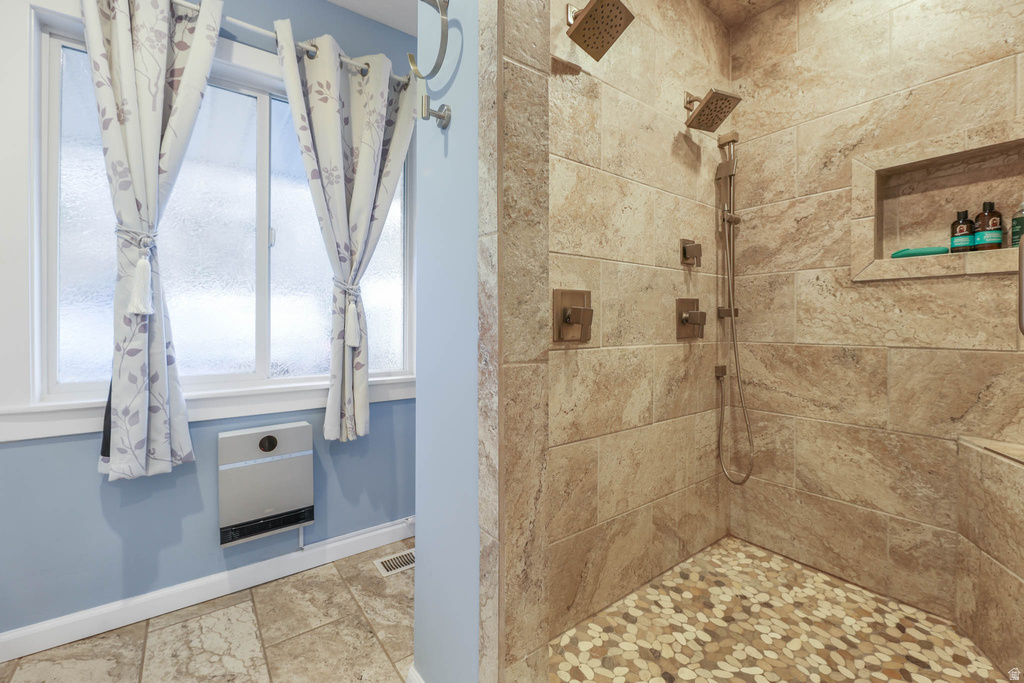 1365 E OAKMONT LN Fruit Heights, UT 84037