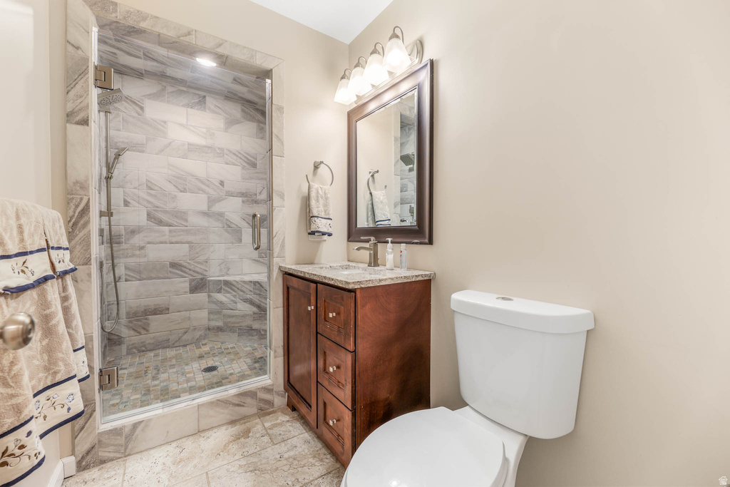 1365 E OAKMONT LN Fruit Heights, UT 84037