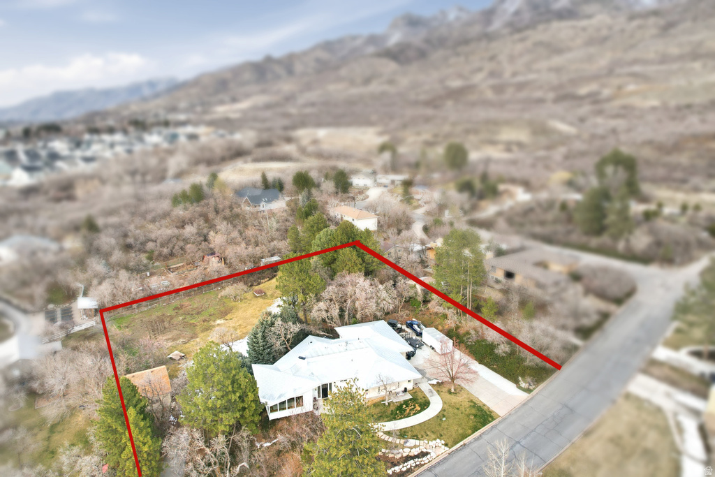 1365 E OAKMONT LN Fruit Heights, UT 84037