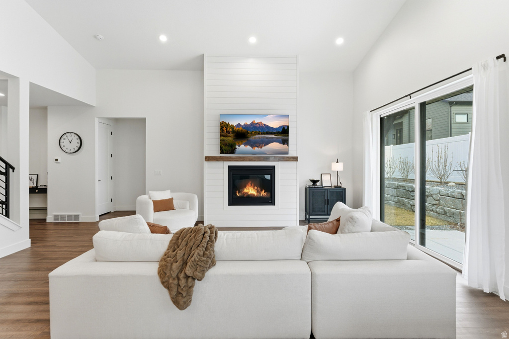 8569 S ROUND STONE CV #8 Sandy, UT 84094