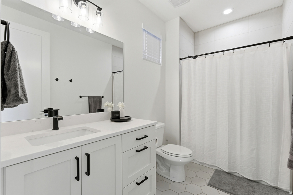 8569 S ROUND STONE CV #8 Sandy, UT 84094