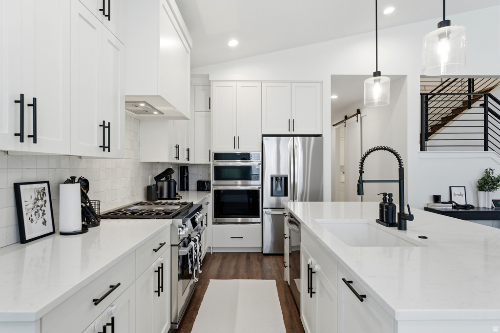 8569 S ROUND STONE CV #8 Sandy, UT 84094