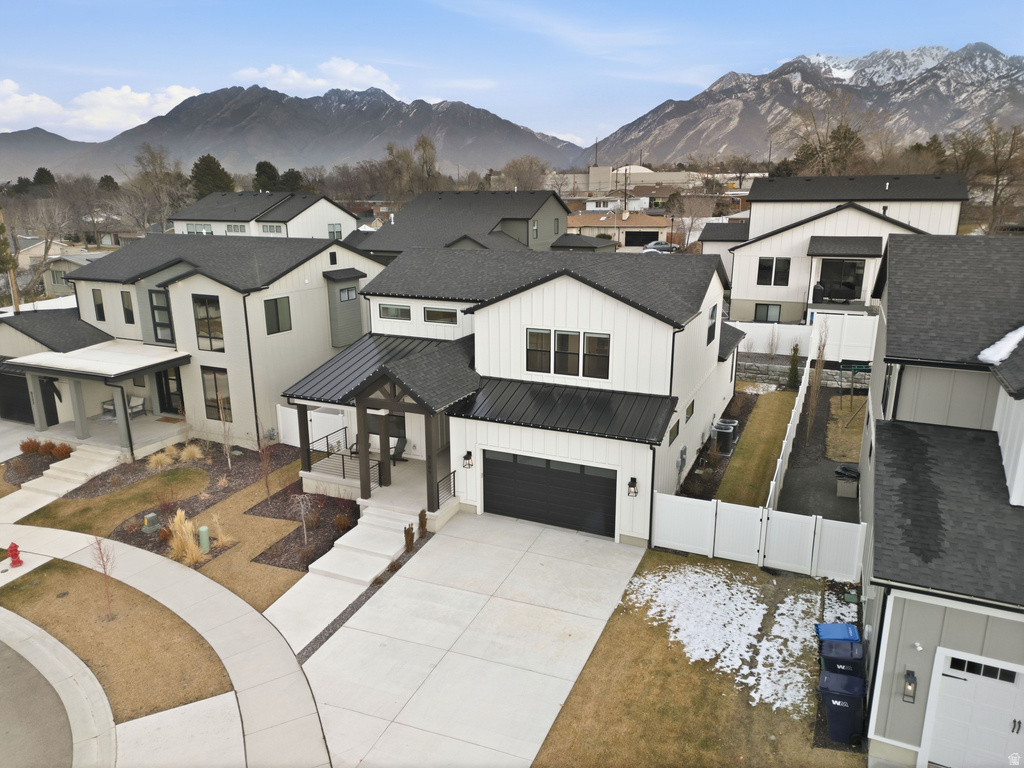 8569 S ROUND STONE CV #8 Sandy, UT 84094