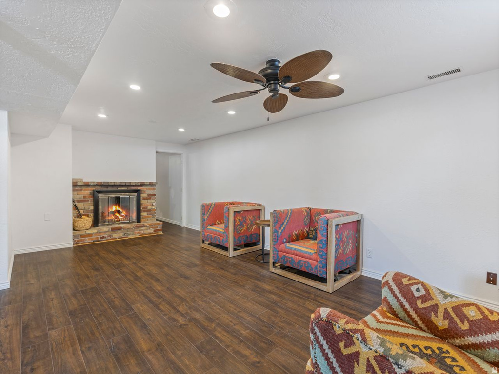 5833 S SANFORD DR Salt Lake City, UT 84123