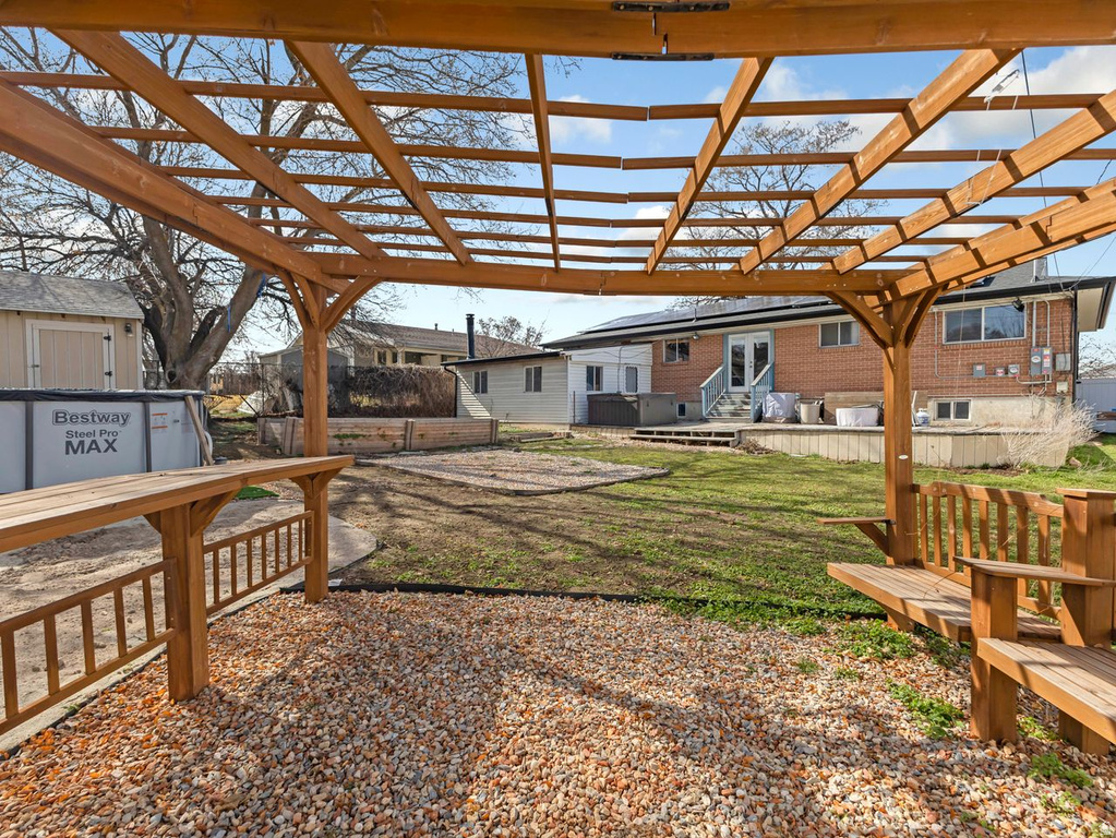 5833 S SANFORD DR Salt Lake City, UT 84123