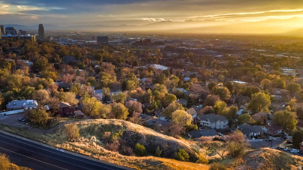 641 N VICTORY RD Salt Lake City, UT 84103