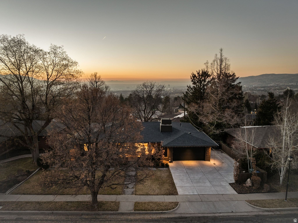 1404 S CANTERBURY DR Salt Lake City, UT 84108